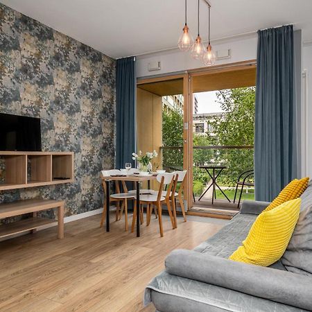 ורשה Apartamenty Sun & Snow 19 Dzielnica With Free Parking מראה חיצוני תמונה