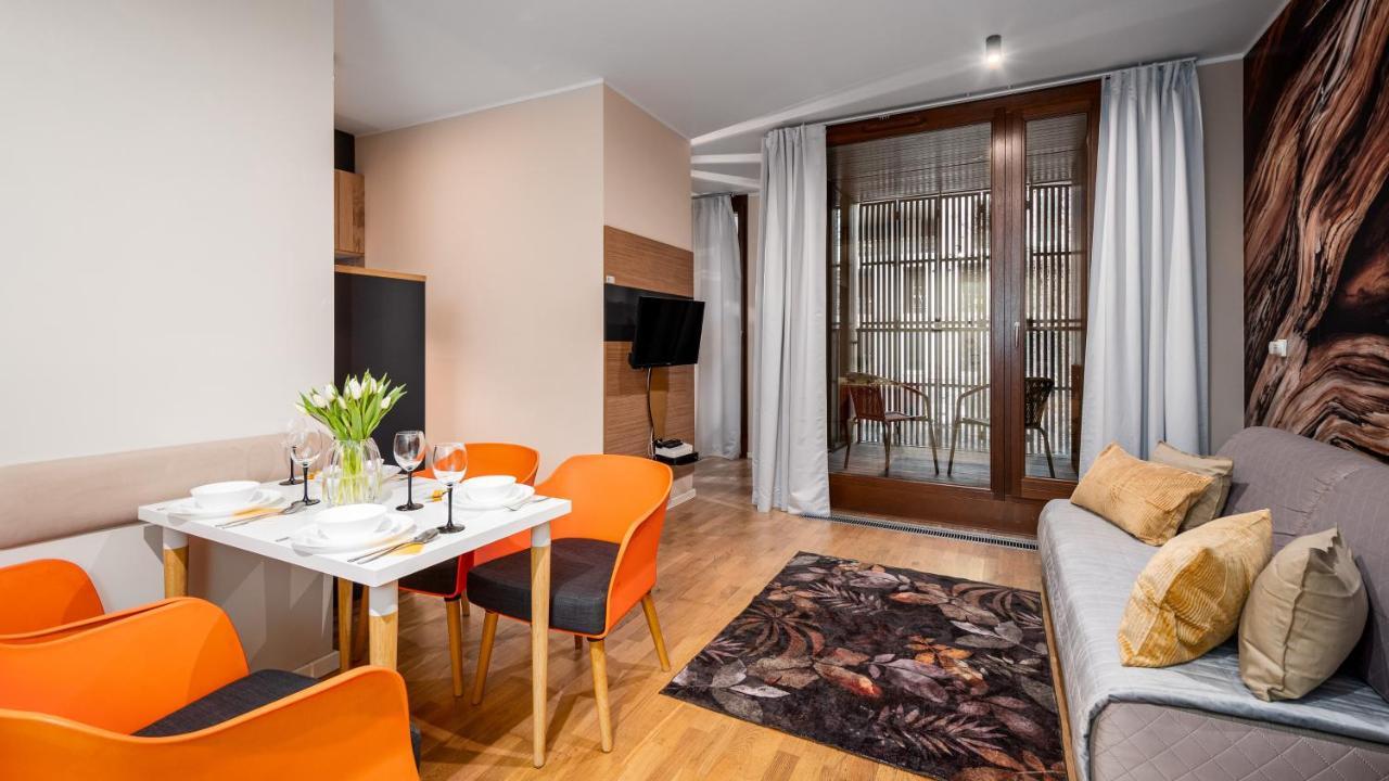 ורשה Apartamenty Sun & Snow 19 Dzielnica With Free Parking מראה חיצוני תמונה