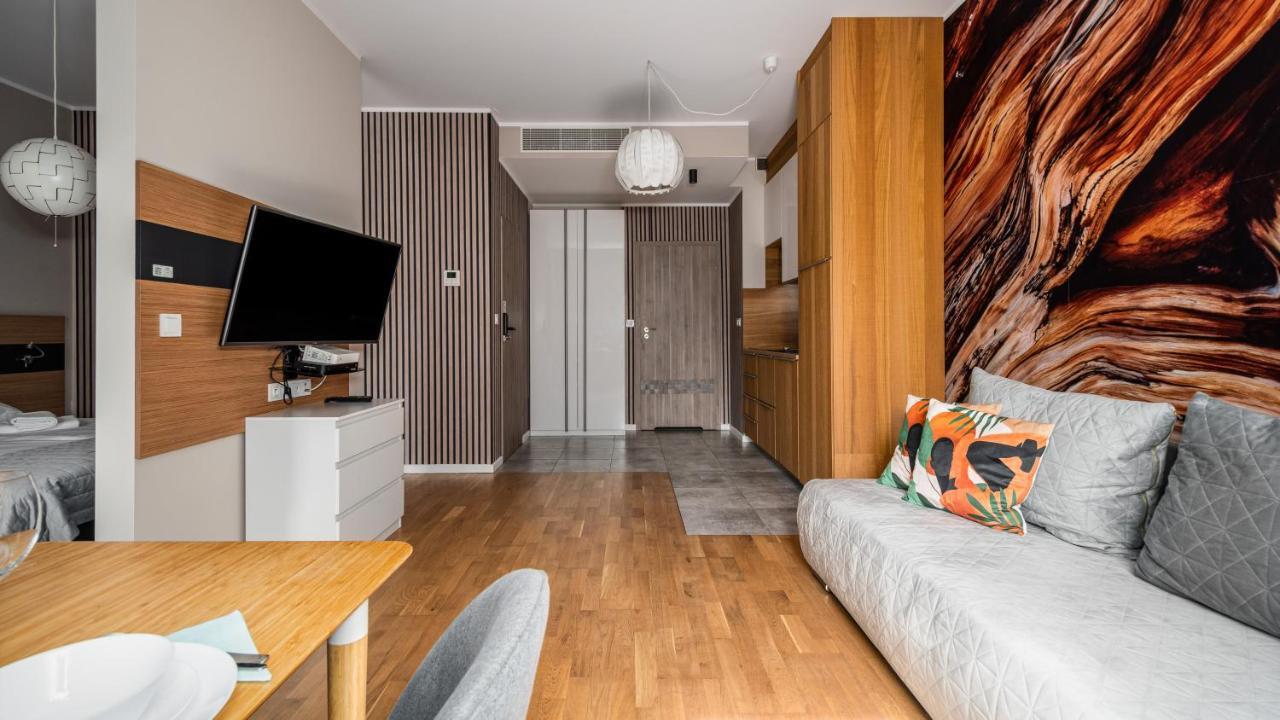 ורשה Apartamenty Sun & Snow 19 Dzielnica With Free Parking מראה חיצוני תמונה