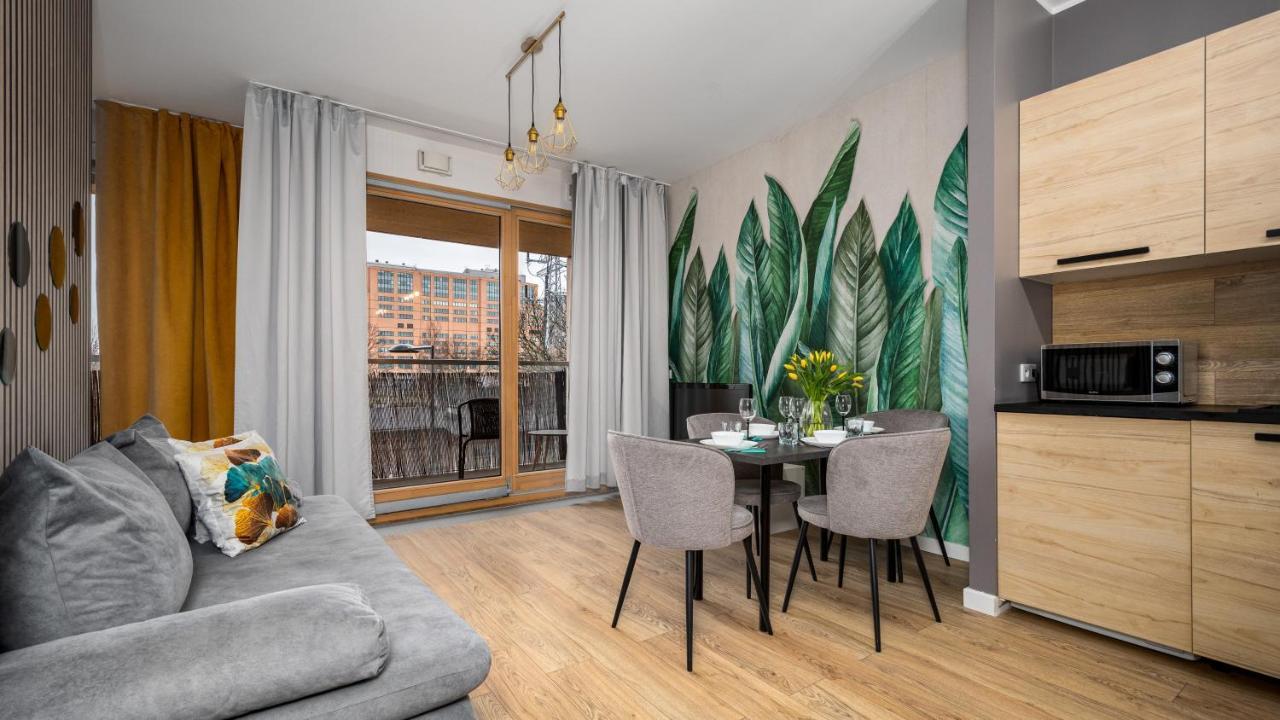 ורשה Apartamenty Sun & Snow 19 Dzielnica With Free Parking מראה חיצוני תמונה