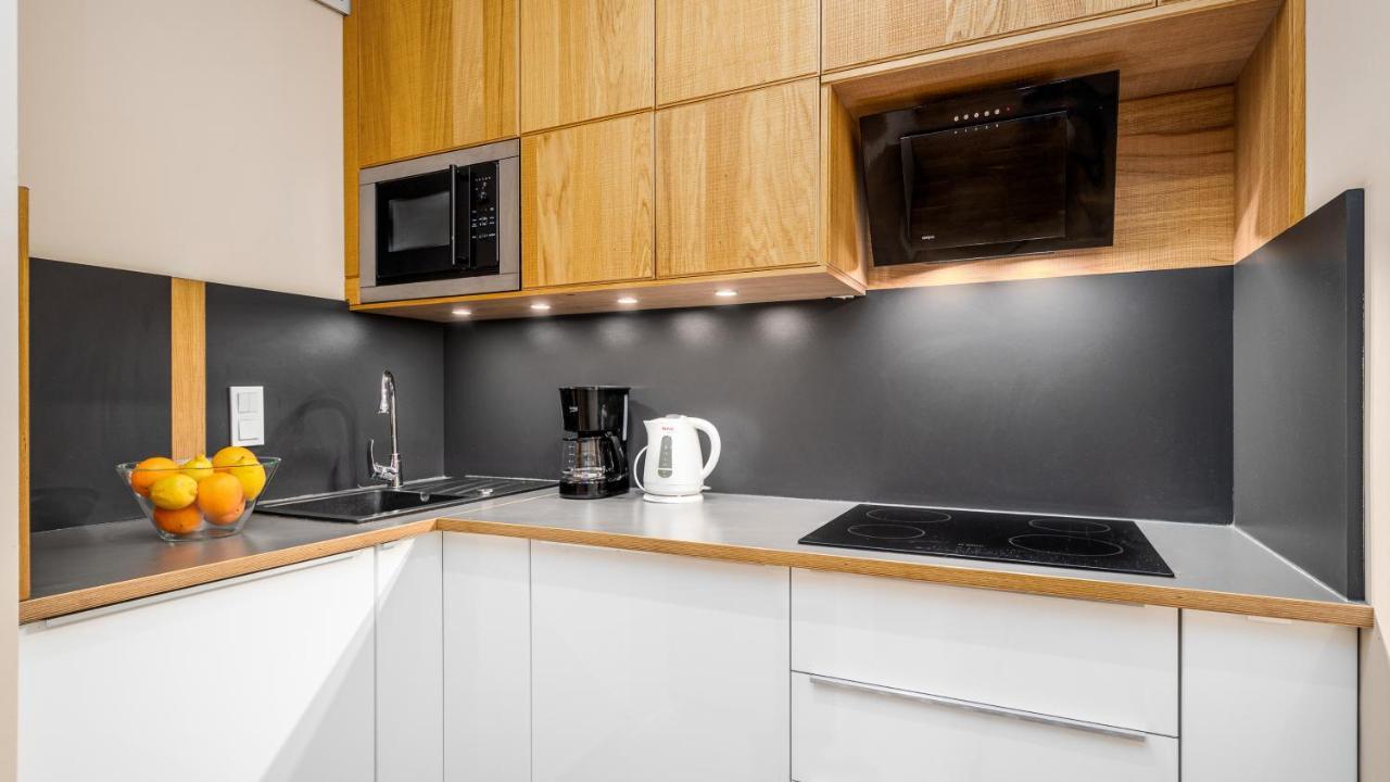 ורשה Apartamenty Sun & Snow 19 Dzielnica With Free Parking מראה חיצוני תמונה