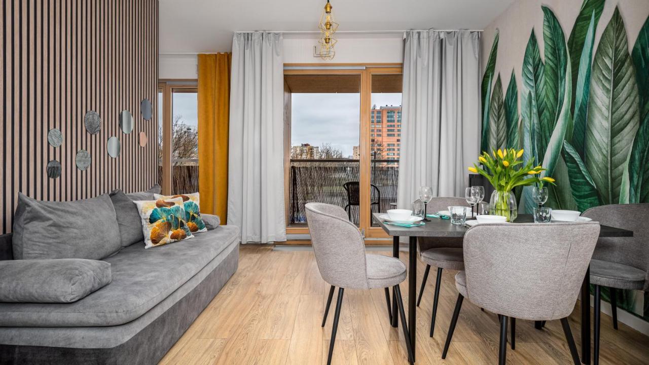 ורשה Apartamenty Sun & Snow 19 Dzielnica With Free Parking מראה חיצוני תמונה