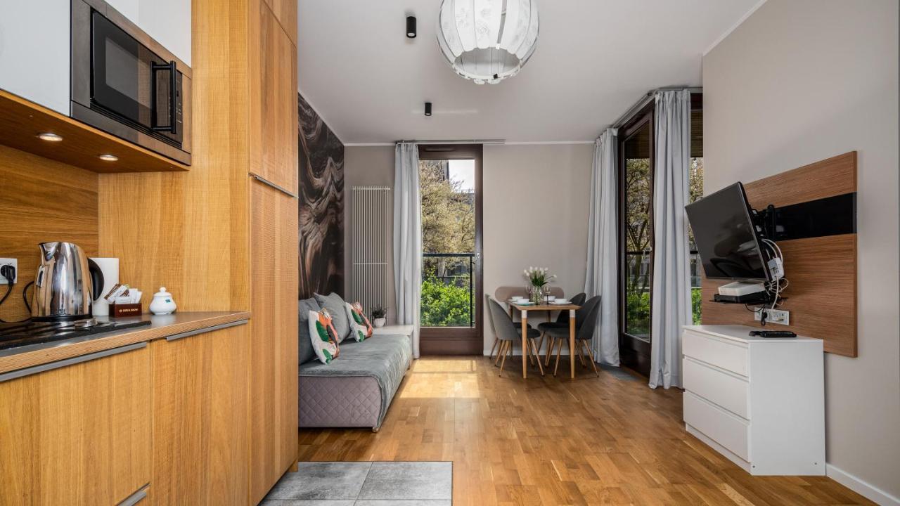 ורשה Apartamenty Sun & Snow 19 Dzielnica With Free Parking מראה חיצוני תמונה